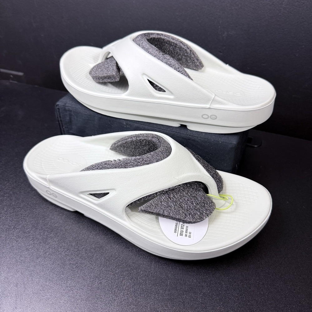 Unisex Shoes OOFOS OOriginal T-Strap Recovery Sandals 1000 COSMIC GRAY W 12 M 10